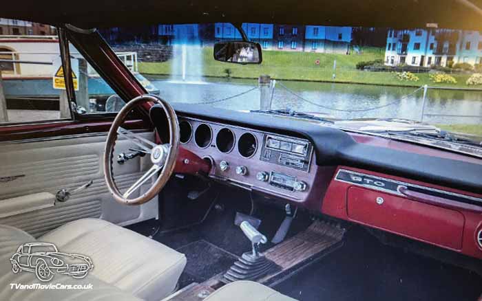TV Film Movie Action Vehicle Scotland 1967 Pontiac GTO Interior Dashboard 700px
