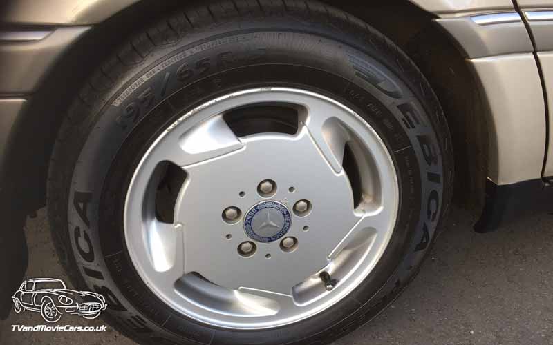 TV Film Movie Action Vehicle Scotland UK Classic Car Mercedes C280 C Class Elegance (1995) Front NS Wheel