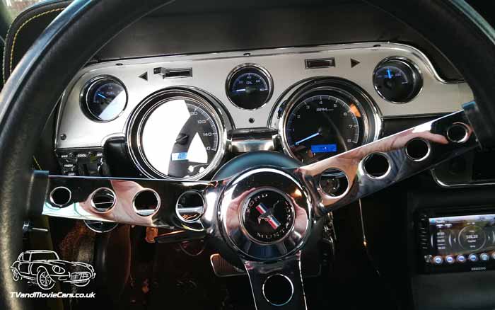 TV Film Movie Action Vehicle Scotland UK Classic Cars Ford Mustang (1968) Interior Dashboard