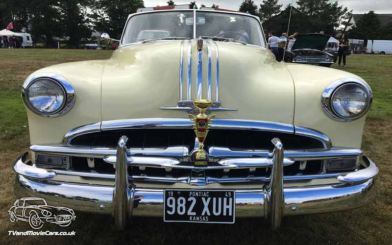 TV Film Movie Action Vehicle Scotland USA Car Pontiac Chieftan Silver Streak (1949) Front