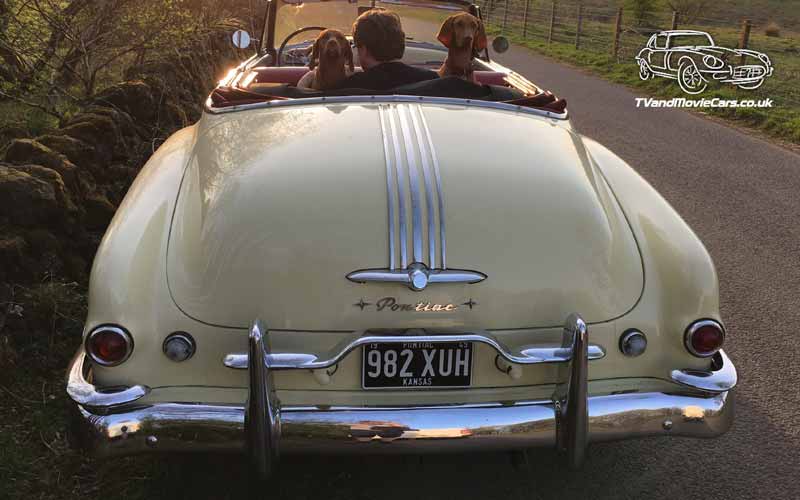 TV Film Movie Action Vehicle Scotland USA Car Pontiac Chieftan Silver Streak (1949) Rear
