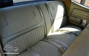 TV Movie American Cars Action Vehicles Scotland Buick Skylark 1968 - Interior Back 800px