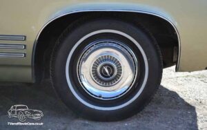 TV Movie American Cars Action Vehicles Scotland Buick Skylark 1968 - Wheel Caps 800px