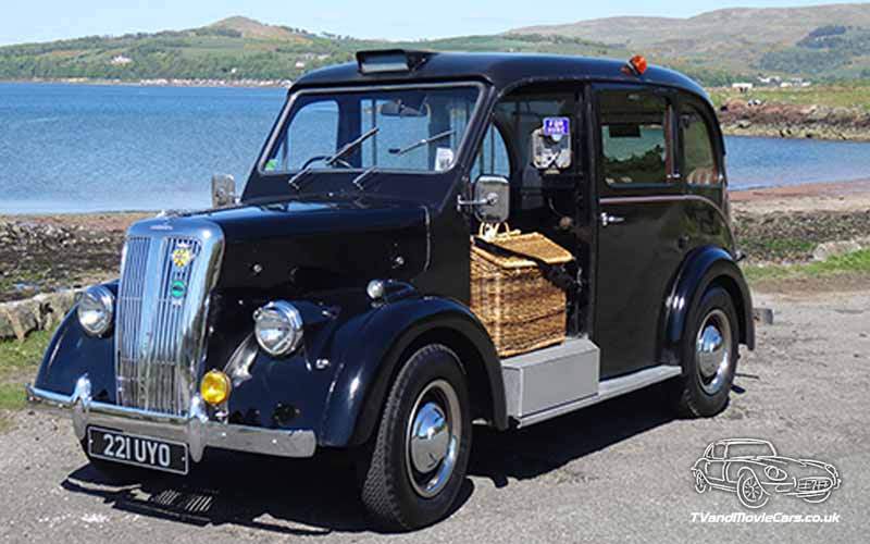 TV Film Movie Action Vehicle Scotland Beardmore Paramount MKVII Taxi Front NS 3