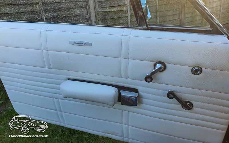 TV Film Movie Action Vehicle Scotland USA Cars Dodge Polara 500 Interior Door Card