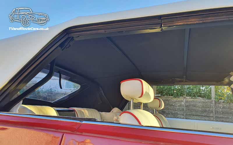 TV Film Movie Action Vehicle Scotland USA Cars Dodge Polara 500 Interior Hood