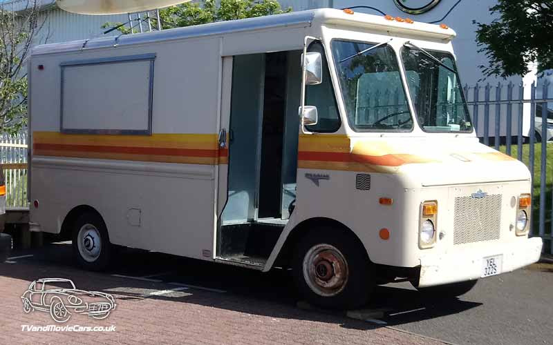 TV Film Movie Action Vehicle Scotland USA Step Side Guman Olson Kurbmaster (1973) Front NS 2 800px