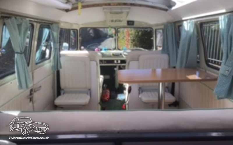 TV Film Movie Action Vehicle Scotland VW Camper Splitscreen (1967) Interior 1 800px