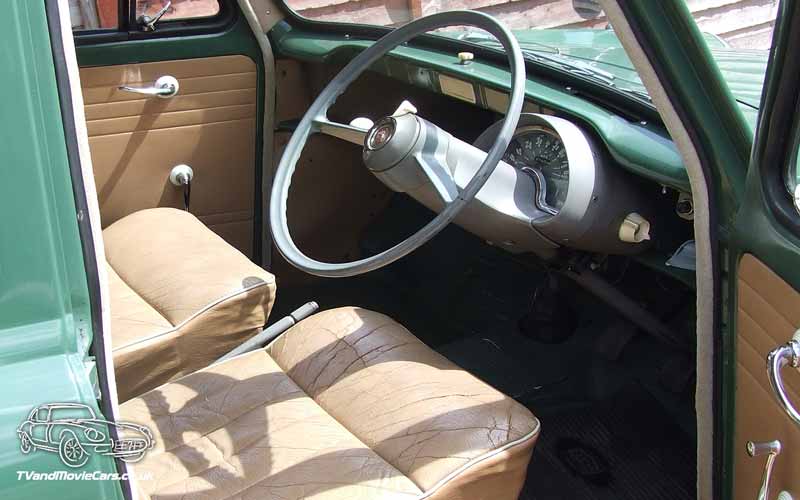 TV Film Movie Action Vehicle Scotland UK Car Ford Prefect (1955) - Interior Dash 2 800px