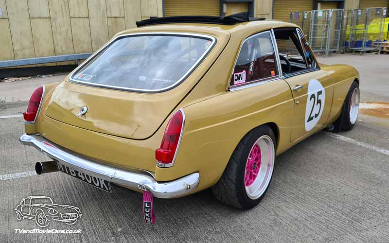 TV Film Movie Action Vehicle Scotland UK Cars MG BGT Coupe (1971) back os 800px