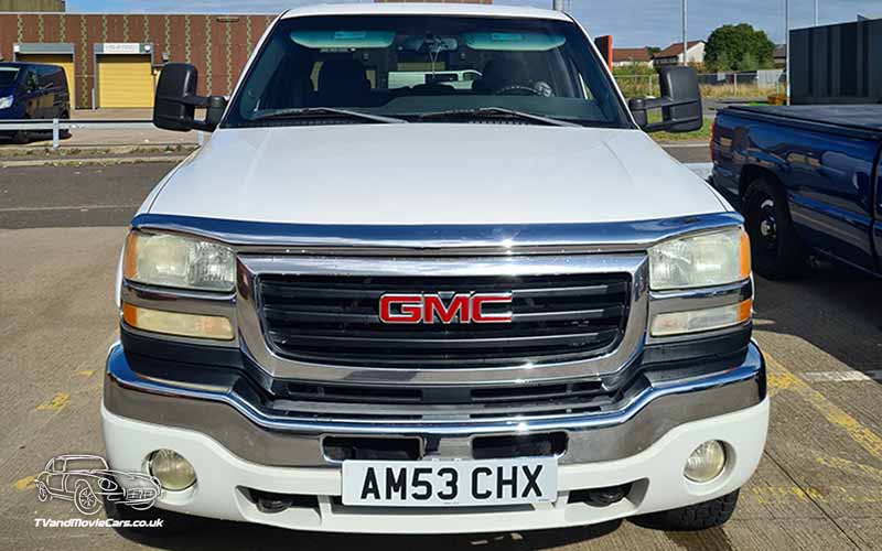 TV Film Movie Action Vehicle Scotland USA Cars GMC Sierra 2500HD Front