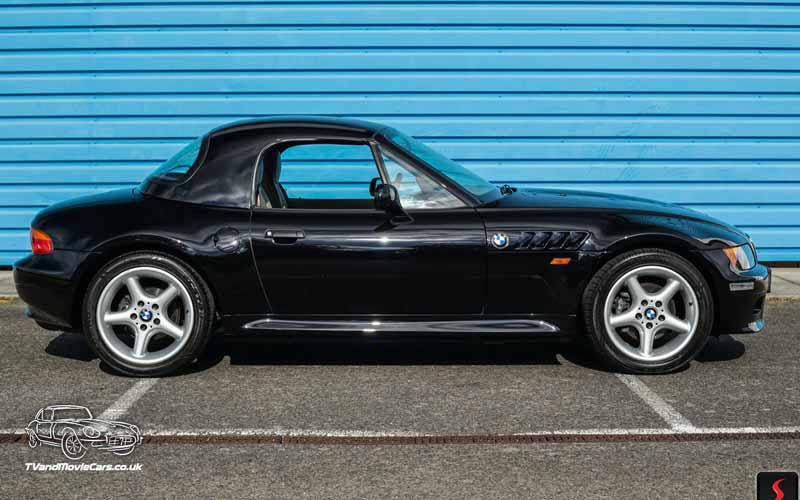 TV Film Movie Action Vehicle Scotland German Cars BMW Z3 2.8 L OS Hood