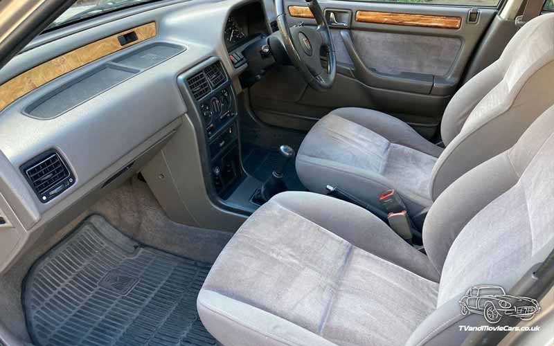 TV Film Movie Action Vehicle Scotland UK Cars Rover 216 GSI Interior Front