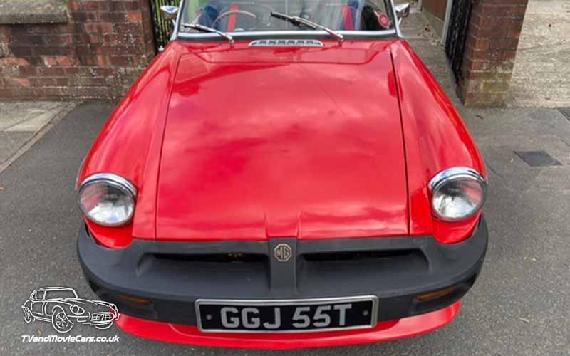 TV Film Movie Action Vehicle Scotland UK Cars MGB Roadster Front