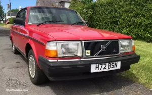 TV Film Movie Action Vehicle Scotland UK Cars Volvo 240GL Front OS