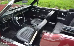 TV Film Movie Action Vehicle Scotland USA Cars Mustang Convertible 1965 - Interior Hood Down