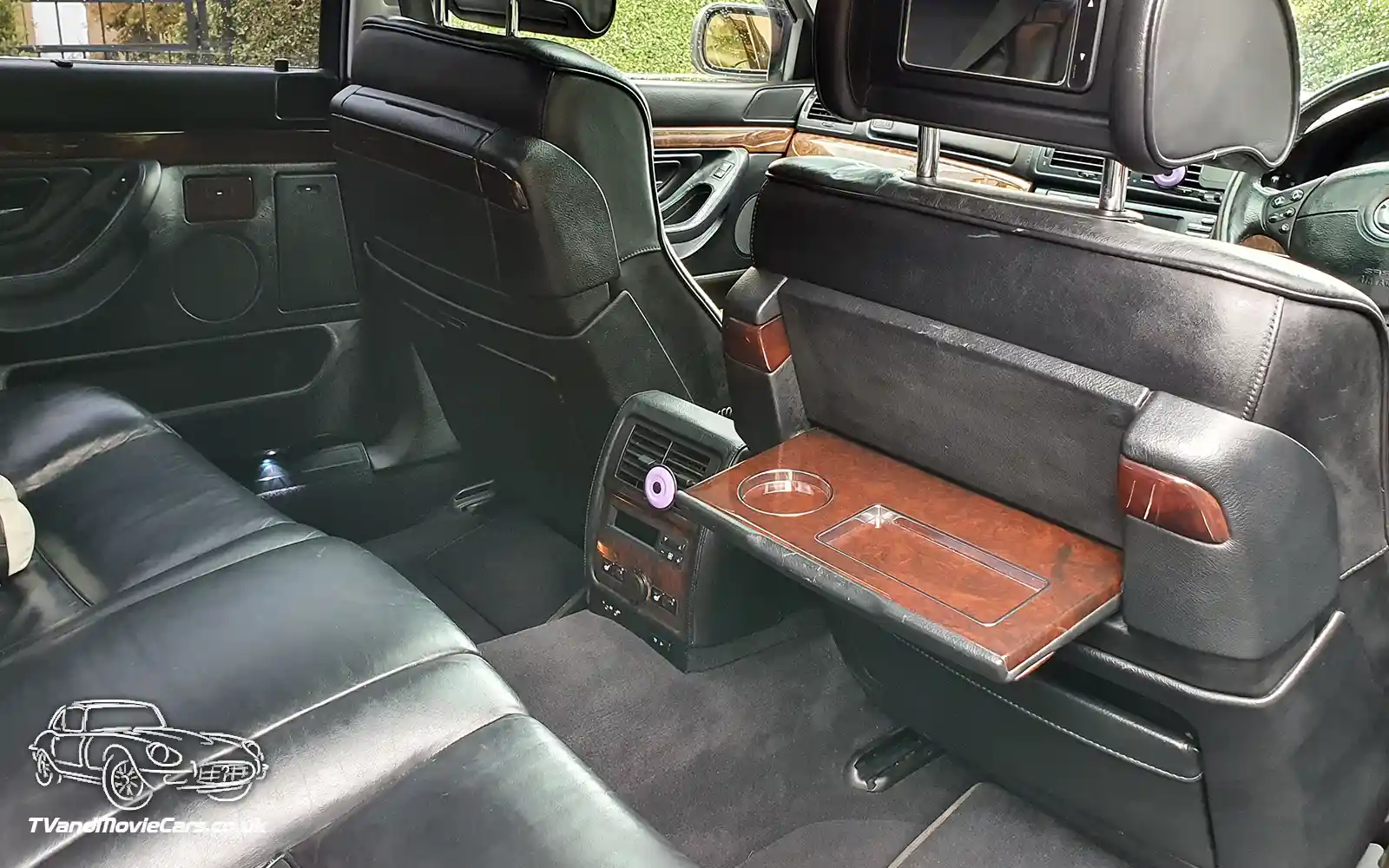 TV Film Movie Action Vehicle Scotland German Cars BMW 7 Series E38 750IL 1997 Interior Rear