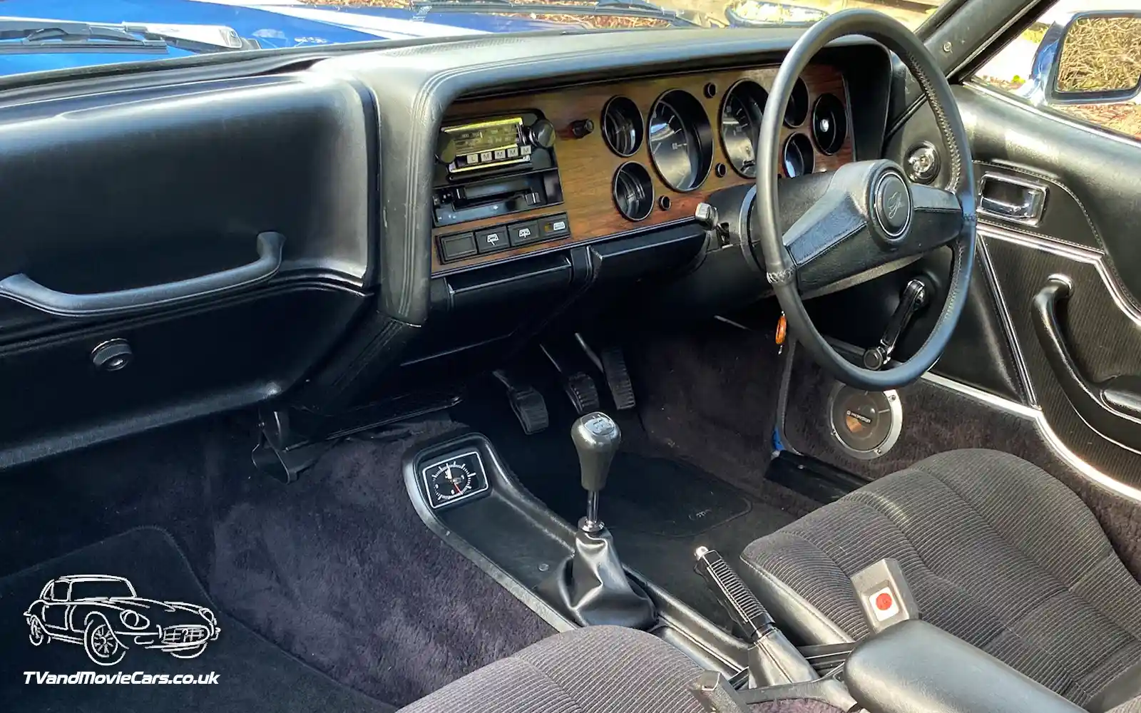 TV Film Movie Action Vehicle Scotland UK Cars Ford Capri MkII 3.0 Ghia Interior Dash NS