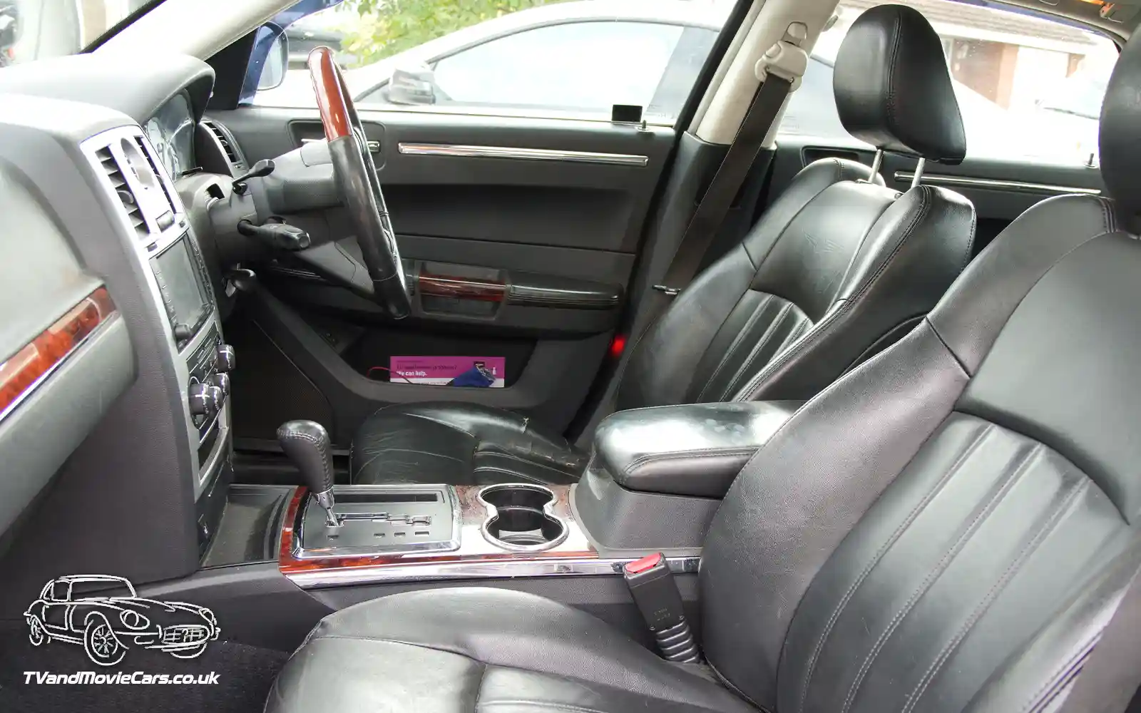 TV Film Movie Action Vehicle Scotland Austria Cars Chrysler 300c CRD 2009 Interior Front NS