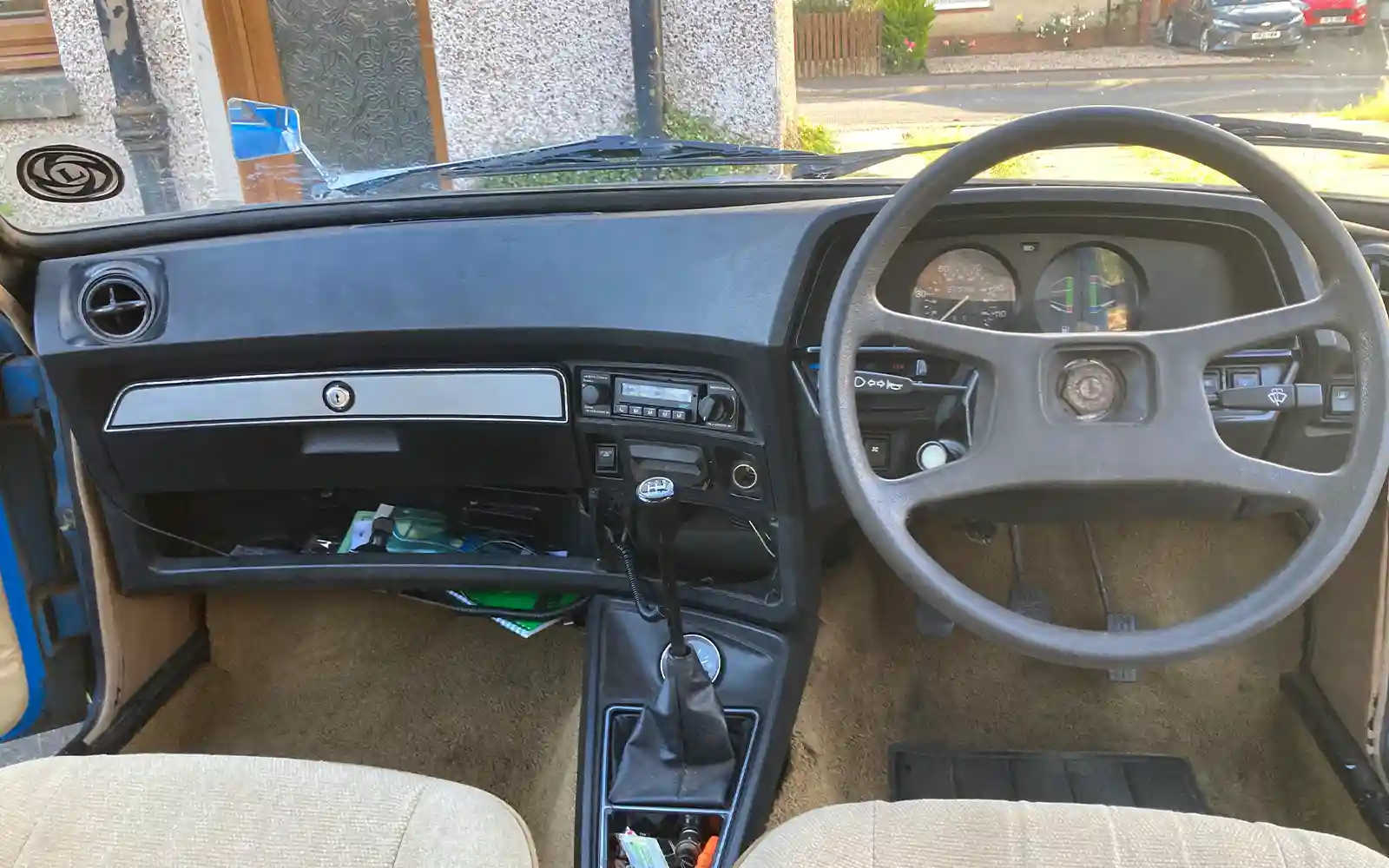 TV Film Movie Action Vehicle Scotland UK Cars Morris Marina 1.3 L (1979) Interior Dashboard