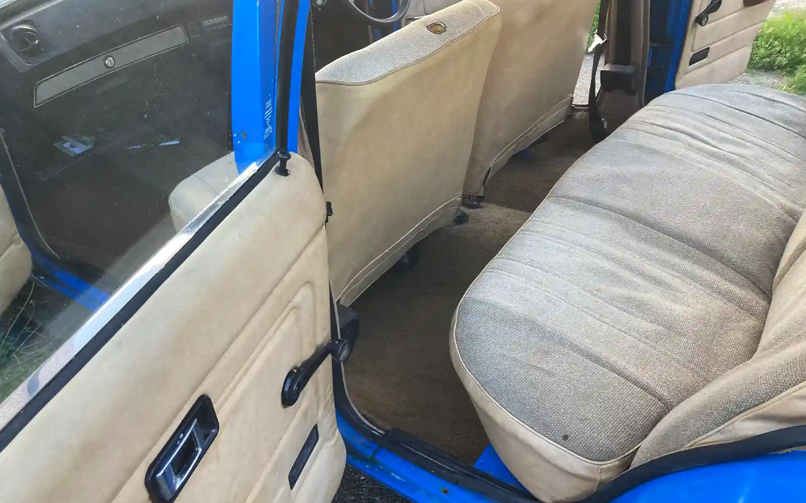 TV Film Movie Action Vehicle Scotland UK Cars Morris Marina 1.3 L (1979) Interior rear NS
