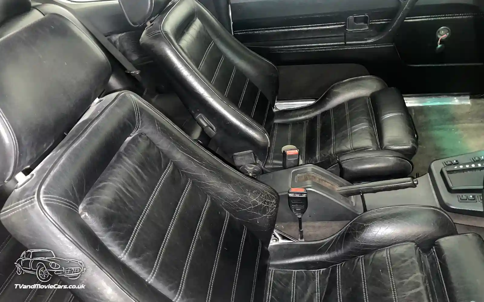 TV Film Movie Action Vehicle Scotland German Cars BMW 635csi (1983) Interior Front OS