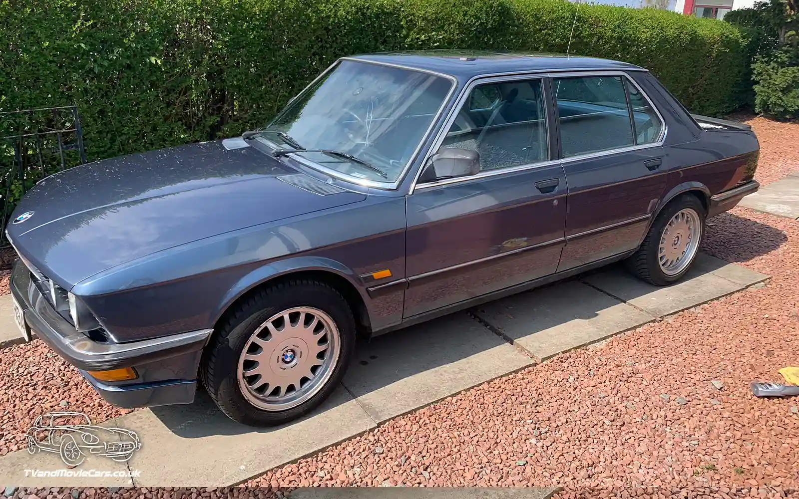 TV Film Movie Action Vehicle Scotland German Car BMW 525e 1985 NS Front
