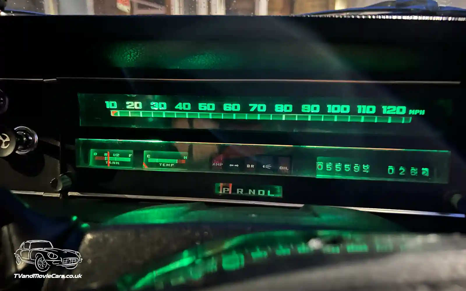 TV Film Movie Action Vehicle Scotland Swedish Car Volvo 144 De Luxe 1971 Illuminated Dashboard
