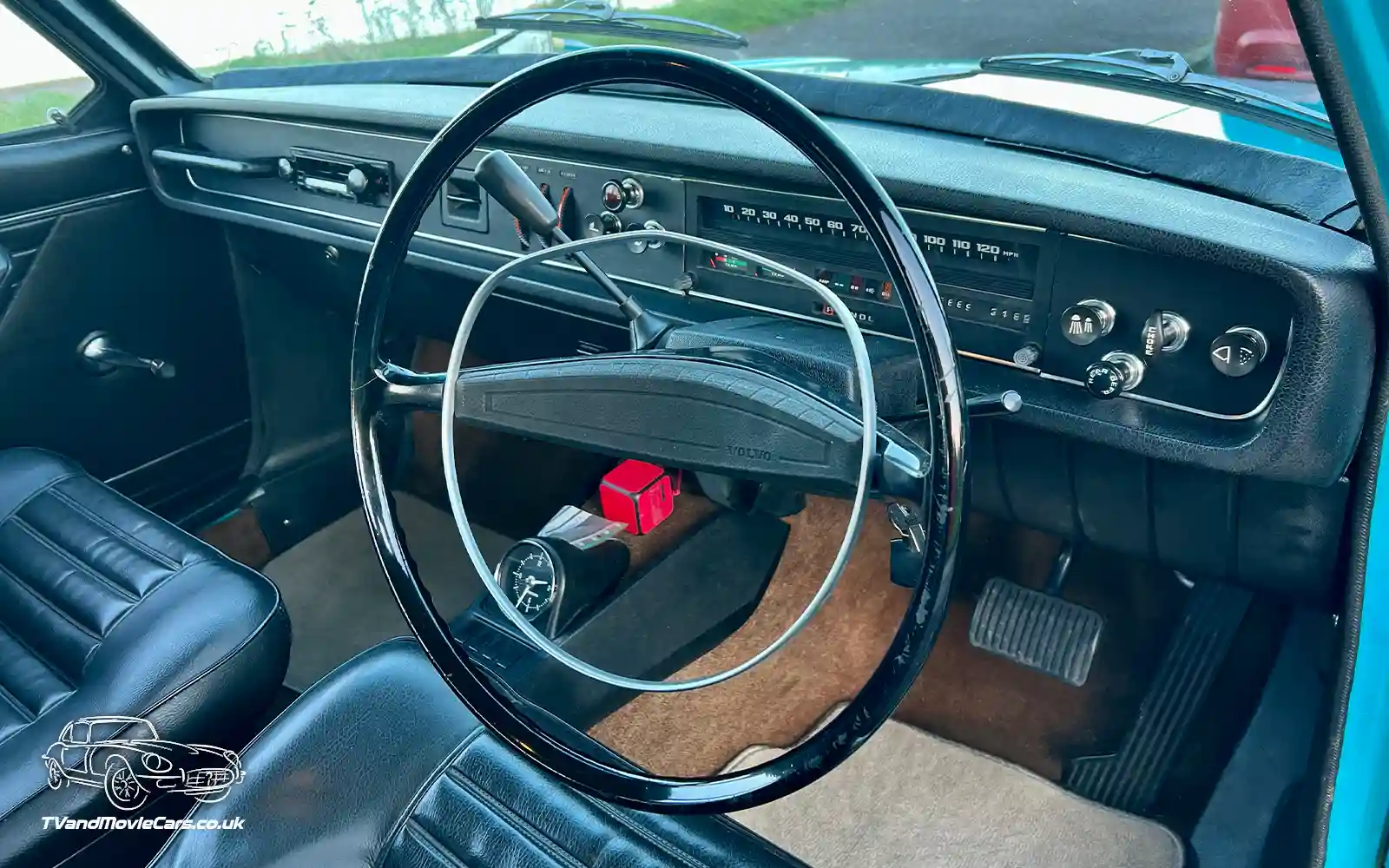TV Film Movie Action Vehicle Scotland Swedish Car Volvo 144 De Luxe 1971 Interior Front OS