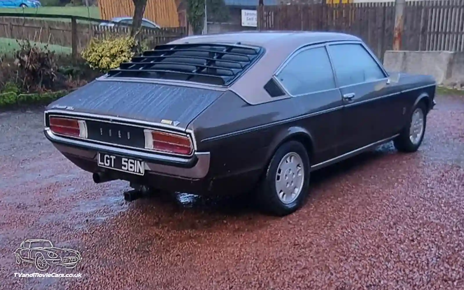 TV Film Movie Action Vehicle Scotland UK Classic Car Ford Granada Mk1 3.0 XL Coupe 1973 Rear OS