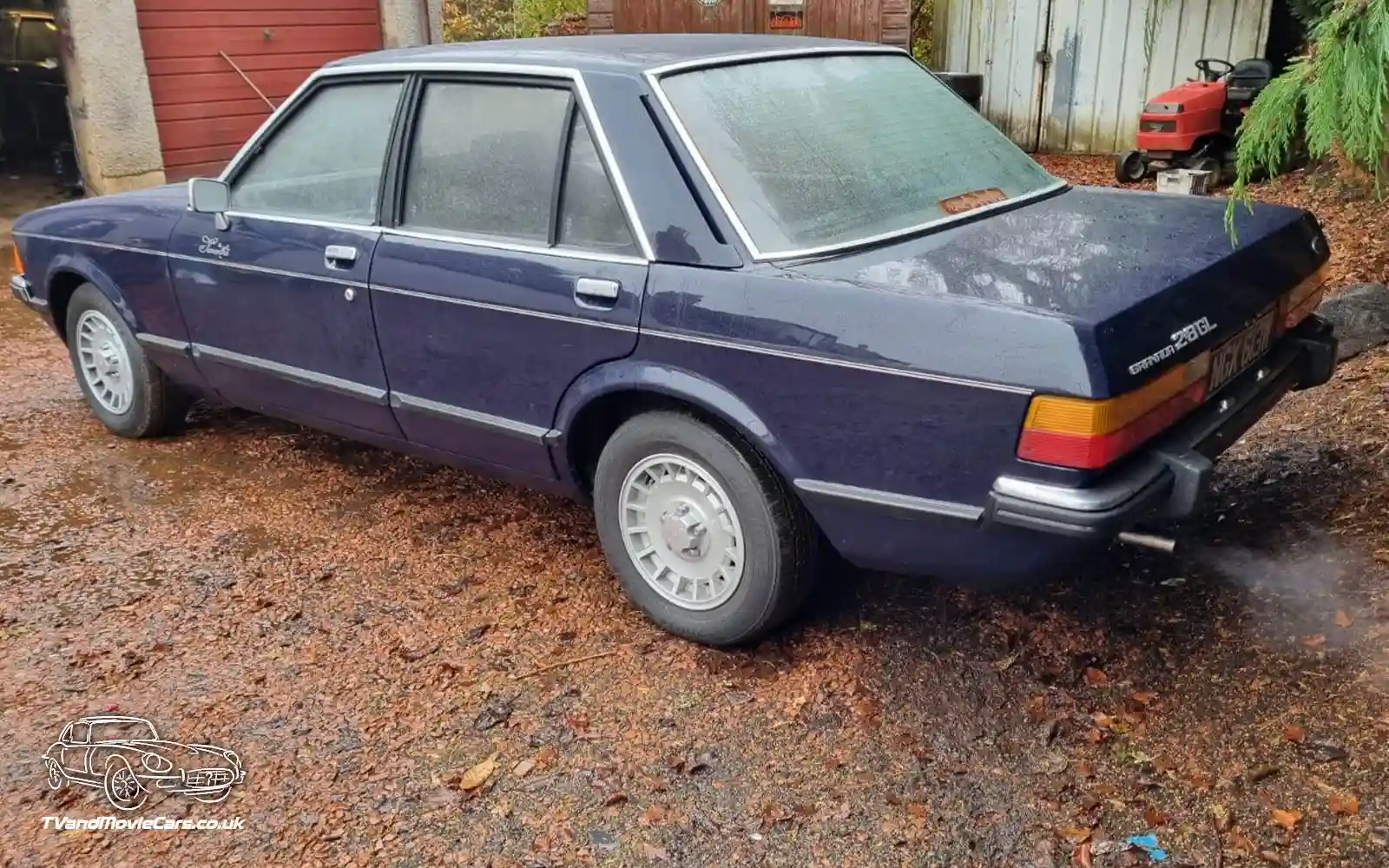 TV Film Movie Action Vehicle Scotland UK Classic Car Ford Granada Mk2 2.8GL 1980 OS Rear