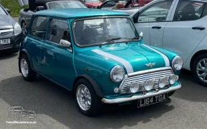 TV Film Movie Action Vehicle Scotland UK Classic Car Rover Mini Rio 1993 Front OS