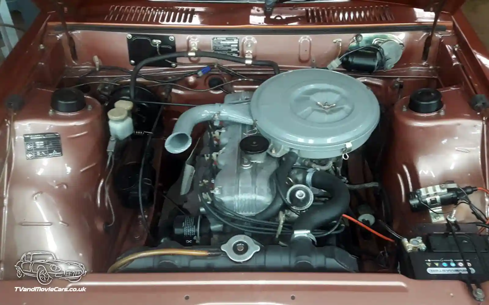 TV Film Movie Action Vehicle Scotland Japanese Cars Colt Sigma GLX 1978 Engine