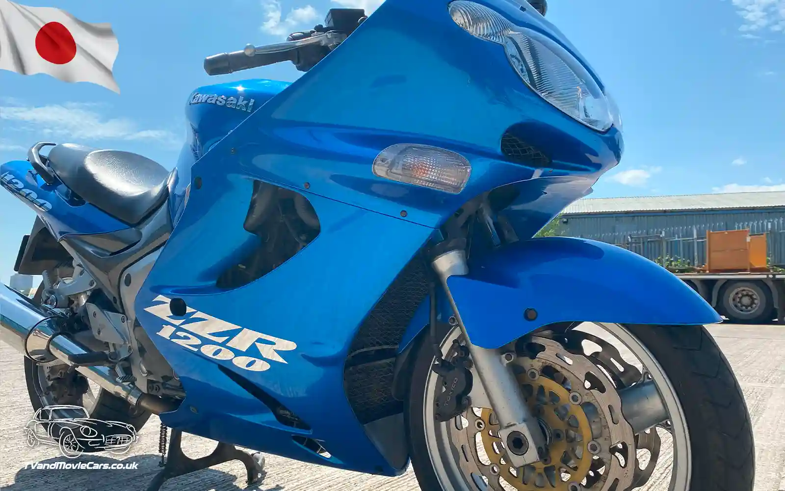 TV Film Movie Action Vehicles Scotland UK Motorcycle Kawasaki ZZR 1200 2002 Front OS CU