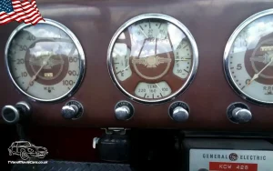 TV Film Movie USA Action Vehicles American Lafrance - 700 Fire Pump Truck 1948 Dashboard 2