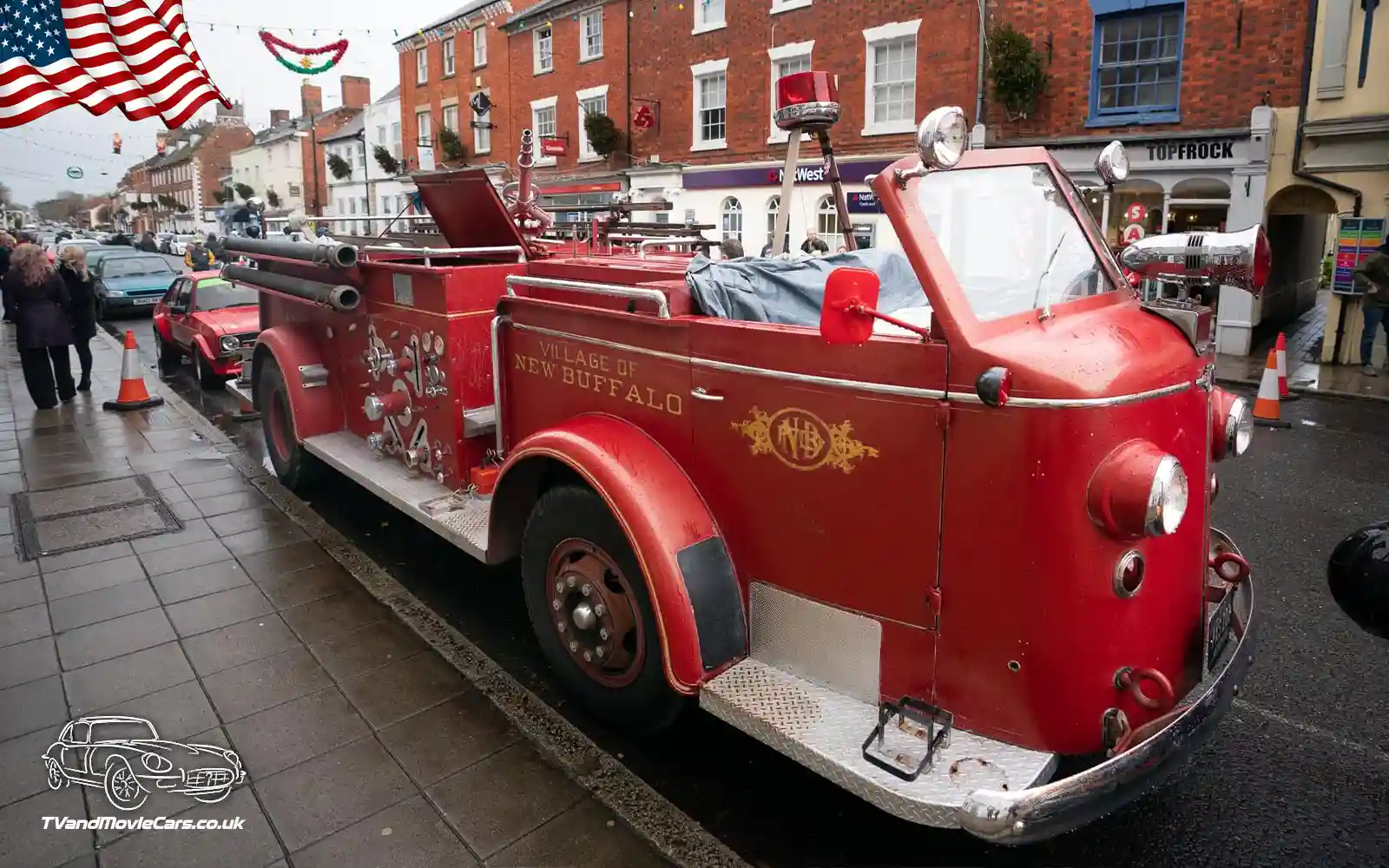 TV Film Movie USA Action Vehicles American Lafrance - 700 Fire Pump Truck 1948 NS Front 2