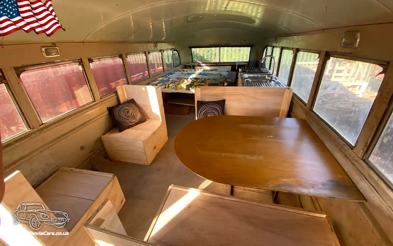 TV Film Movie USA Action Vehicles American Chevrolet School Bus 1948 Interior Rear 1