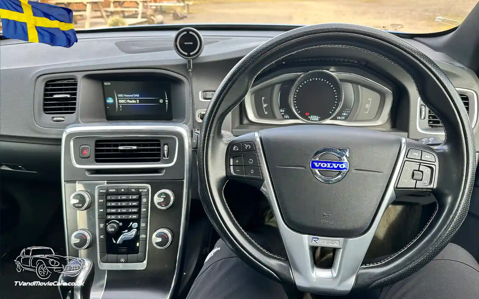 TV Film Movie Action Vehicles Scotland Sweden Volvo V60 R Design 2015 Interior Dashboard
