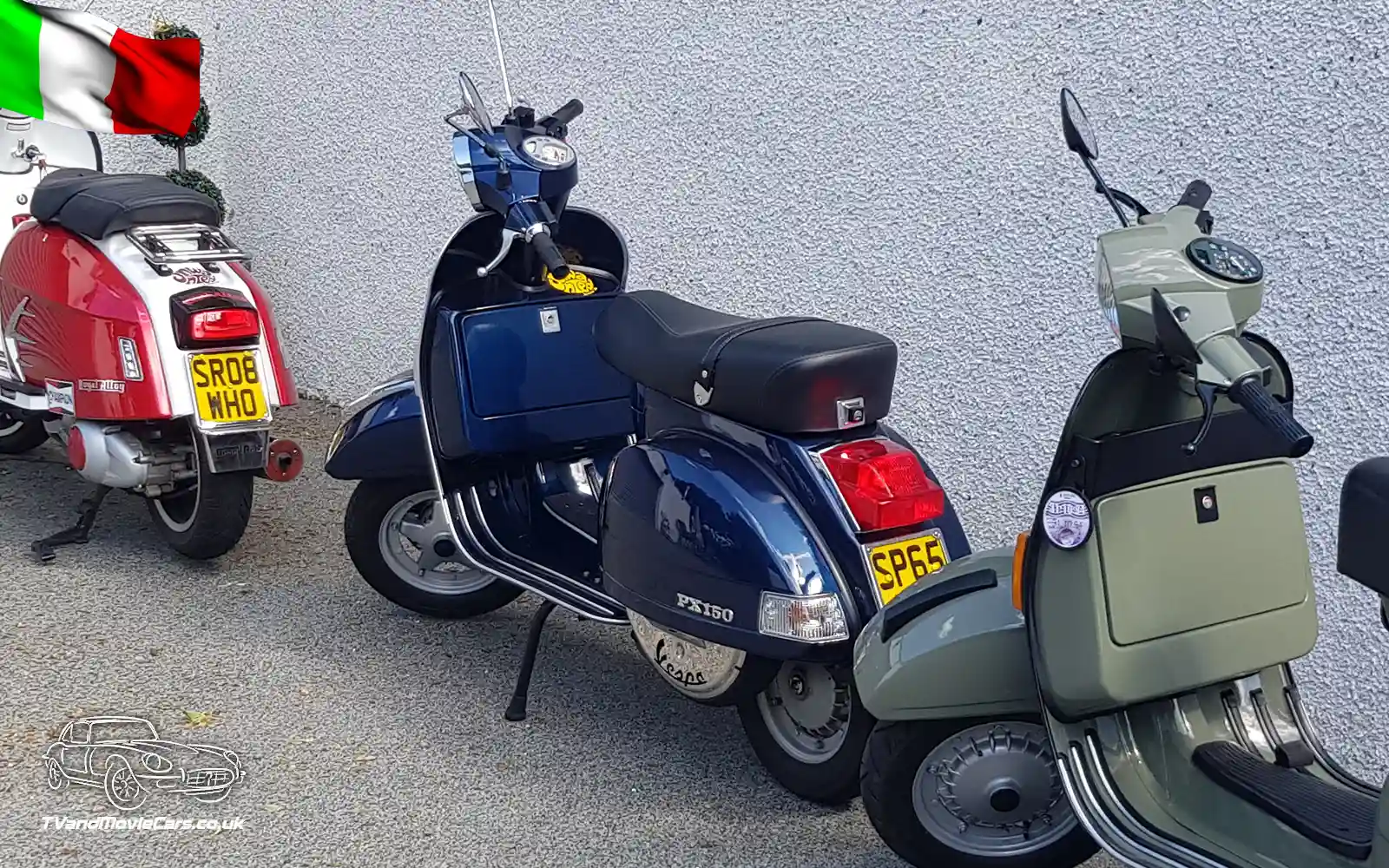 TV Film Movie Action Vehicles Scotland Italy Piaggio Vespa PX150 NS Group