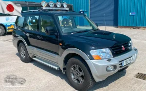 TV Film Movie Action Vehicles Scotland UK Mitsubishi Shogun GDI 3500 4x4 2000 os front