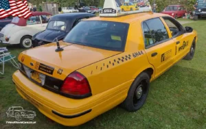TV Film Movie Action Vehicles Ford Crown Victoria New York Taxi Cab 2011 NS Rear