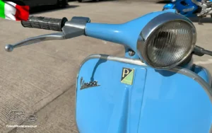 TV and Movie Action Vehicles Scotland Piaggio Vespa Bajaj 125 Scooter 1968 Headlight CU