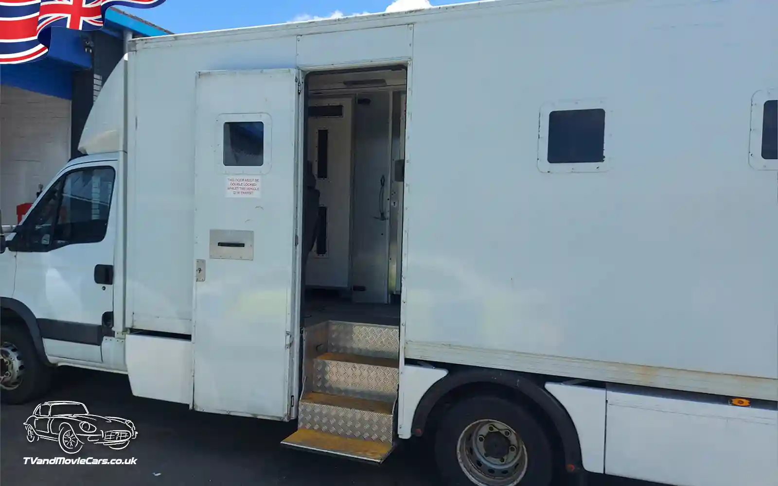 TV Film Movie Action Vehicles UK Iveco Daily Prisoner Van 2011 - NS open door