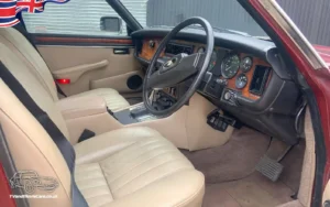 TV Film Movie Action Vehicles Scotland UK Car Jaguar XJ6 Sovereign 1984 Front Seats Dashboard