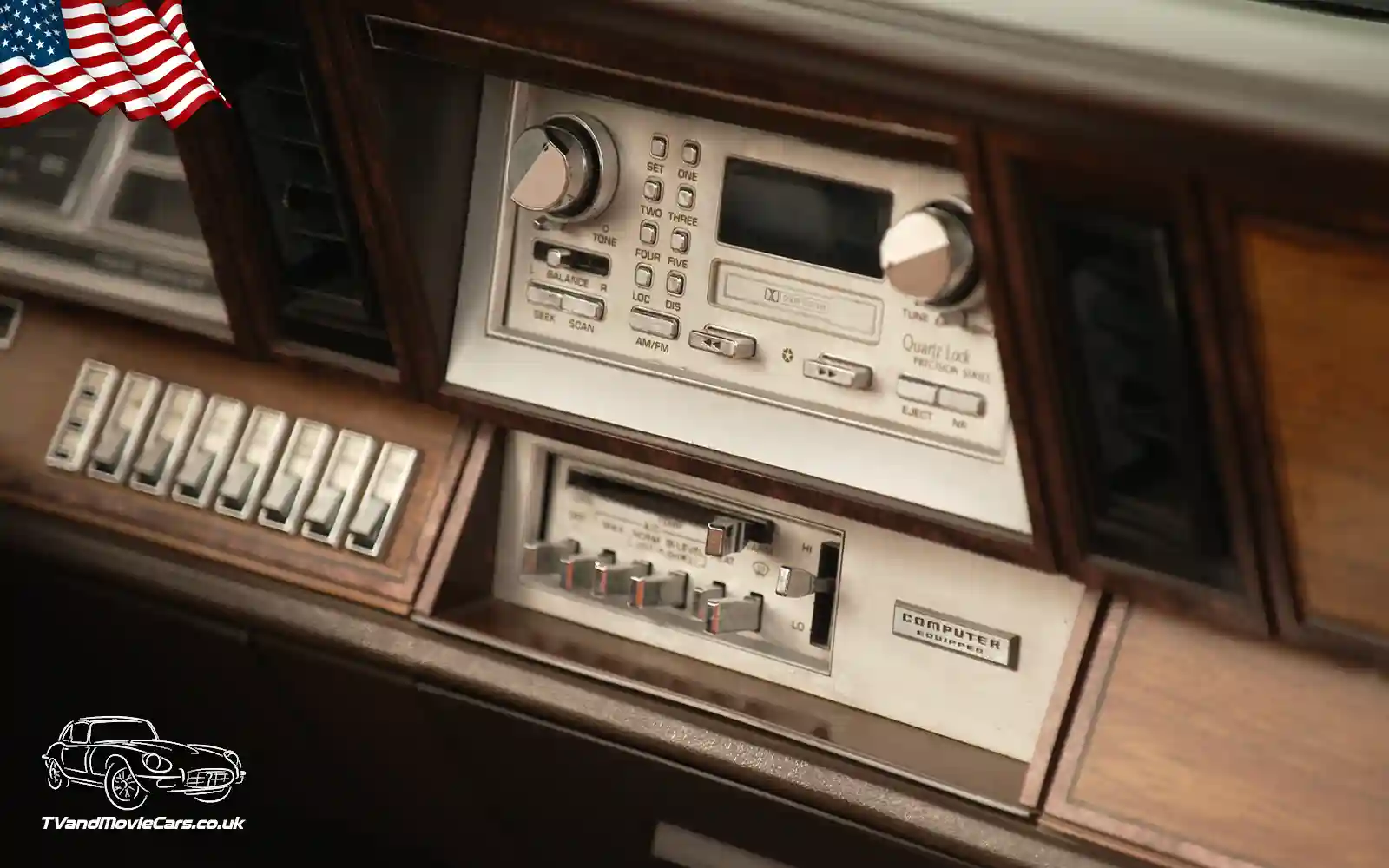 TV Film Movie Action Vehicles Scotland USA Chrysler Le Baron Convertible Town and Country 1983 - Interior Stereo