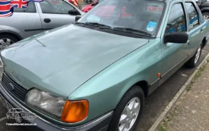 TV Film Movie Action Vehicles UK Cars Ford Sierra Sapphire 1.8 GL 1988 Front NS CU