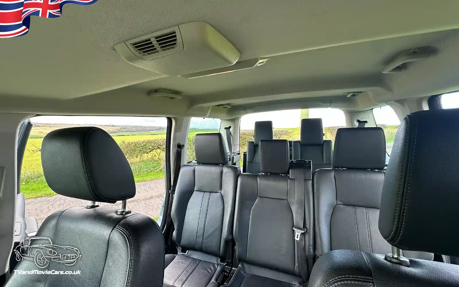 TV Film Movie Action Vehicles Scotland UK Land Rover Discovery 4 - Interior 7 Seats NS
