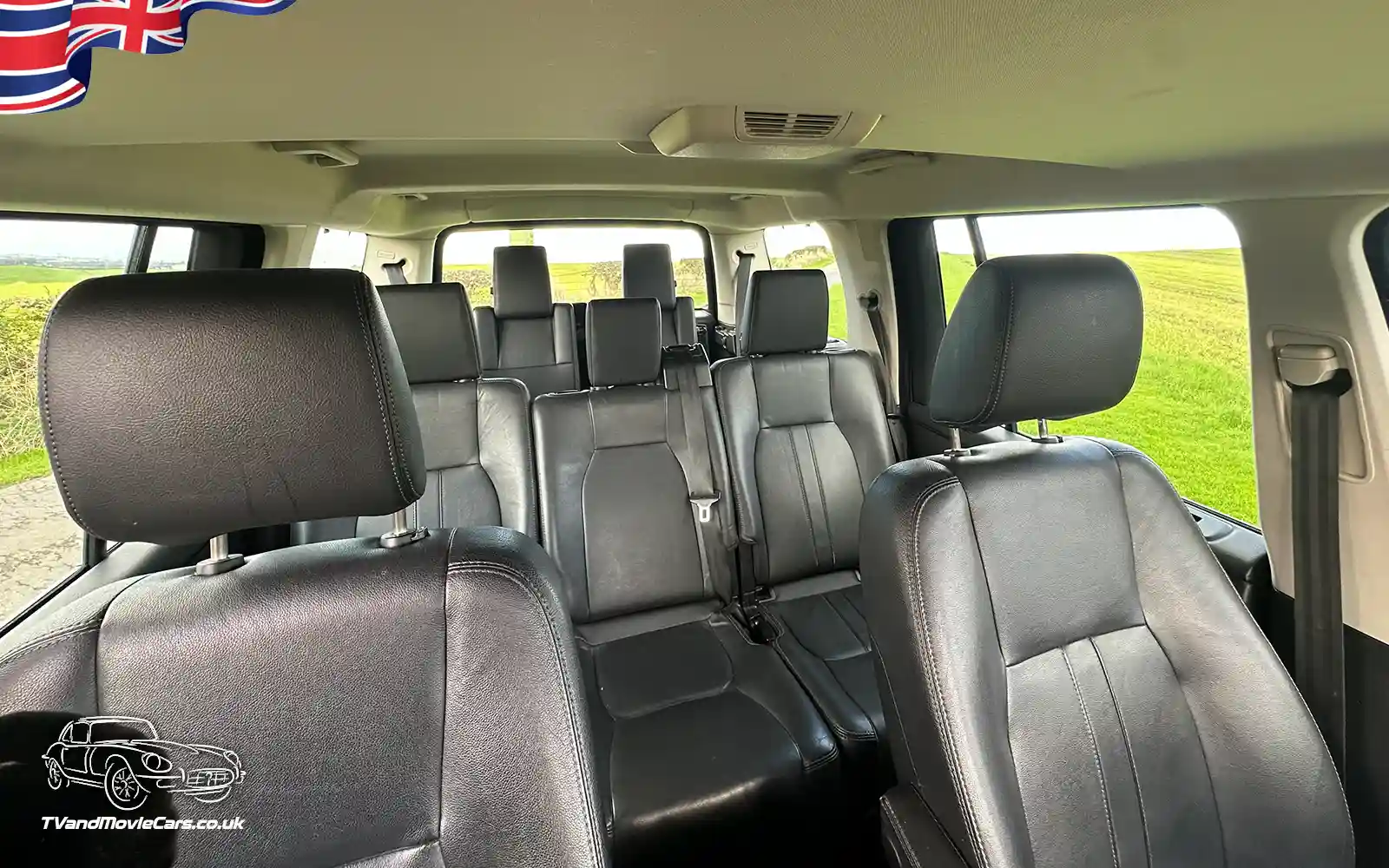 TV Film Movie Action Vehicles Scotland UK Land Rover Discovery 4 - Interior 7 Seats