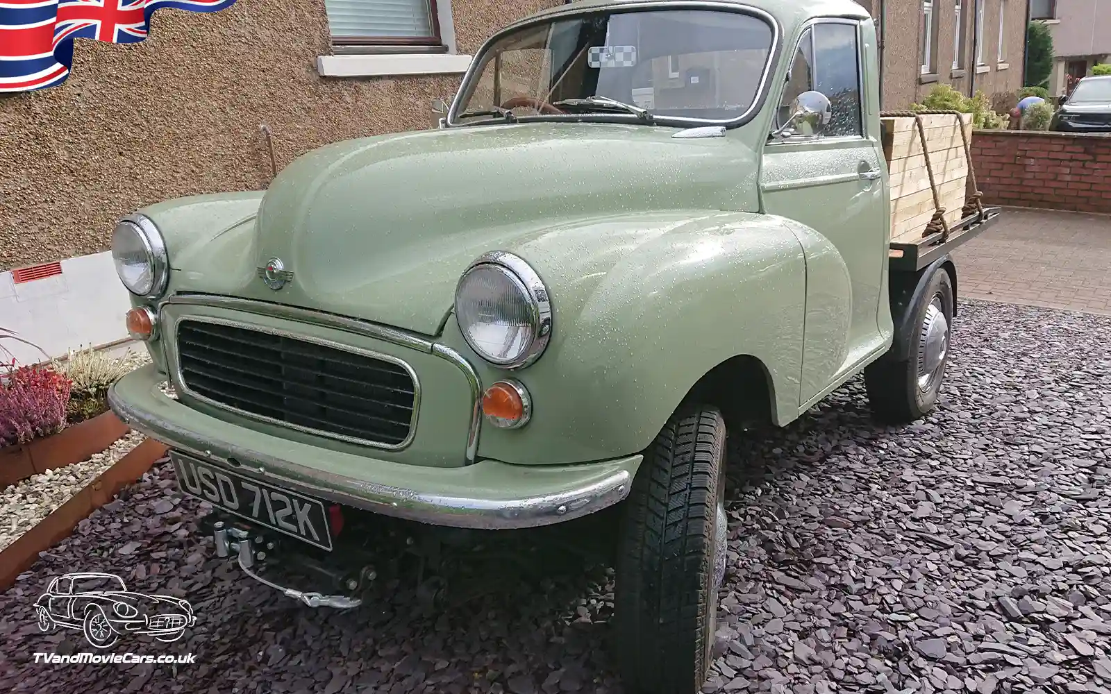 TV Film Movie Action Vehicles Scotland UK Cars Morris Minor Pick Up 1972 Front NS CU