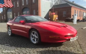 TV Film Movie Action Vehicles Scotland USA American Pontiac Formula Firebird WS6 (1996) - Front NS